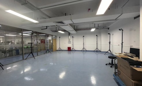 Shanghai Jiao Tong University | CHINGMU Enables Drone Swarm Control Research